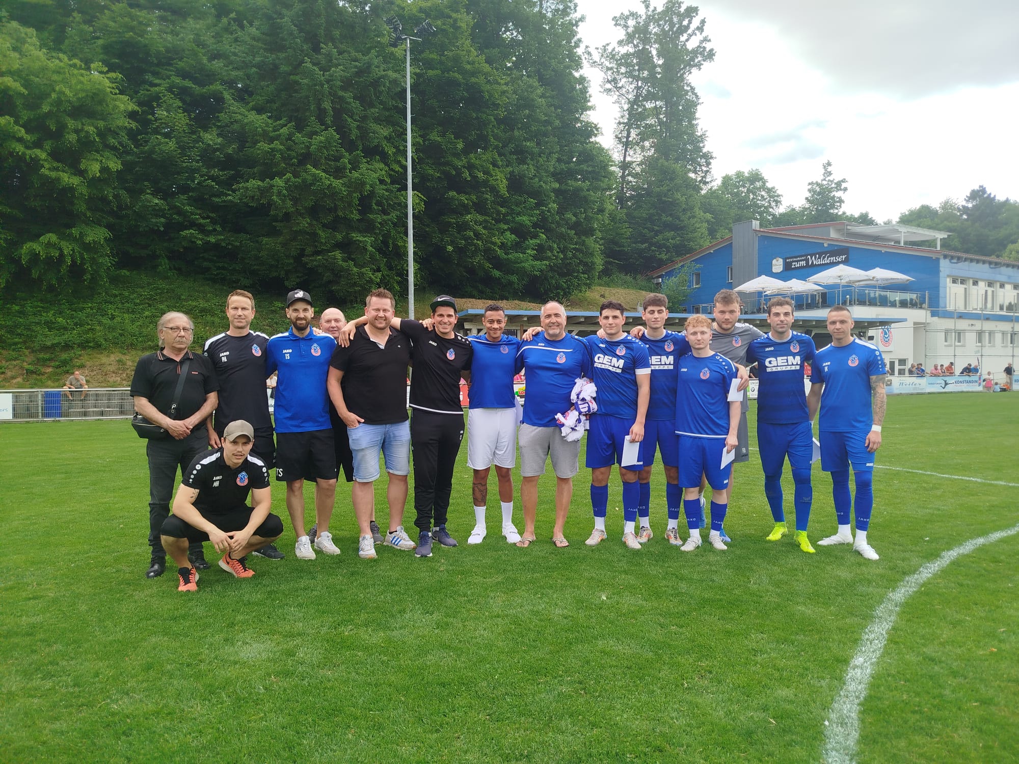 Verabschiedung verdienter Spieler und Trainer beim ATSV Mutschelbach
